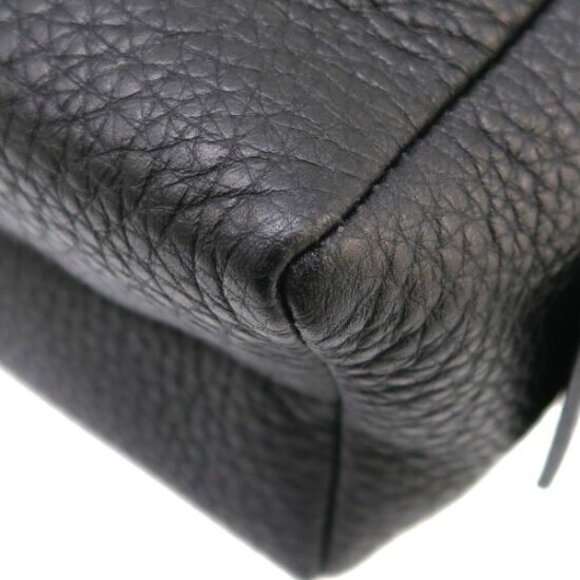 Gucci Interlocking GG Pouch - Picture 7 of 9